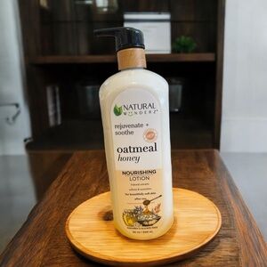 Natural Wonderz Oatmeal Honey Body Lotion 32oz | Moisturizing for Dry Skin